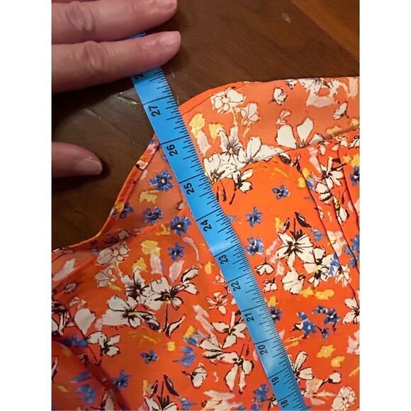 Nanette Lepore Pintuck Button Down orange print Blouse in size large - Picture 4 of 6
